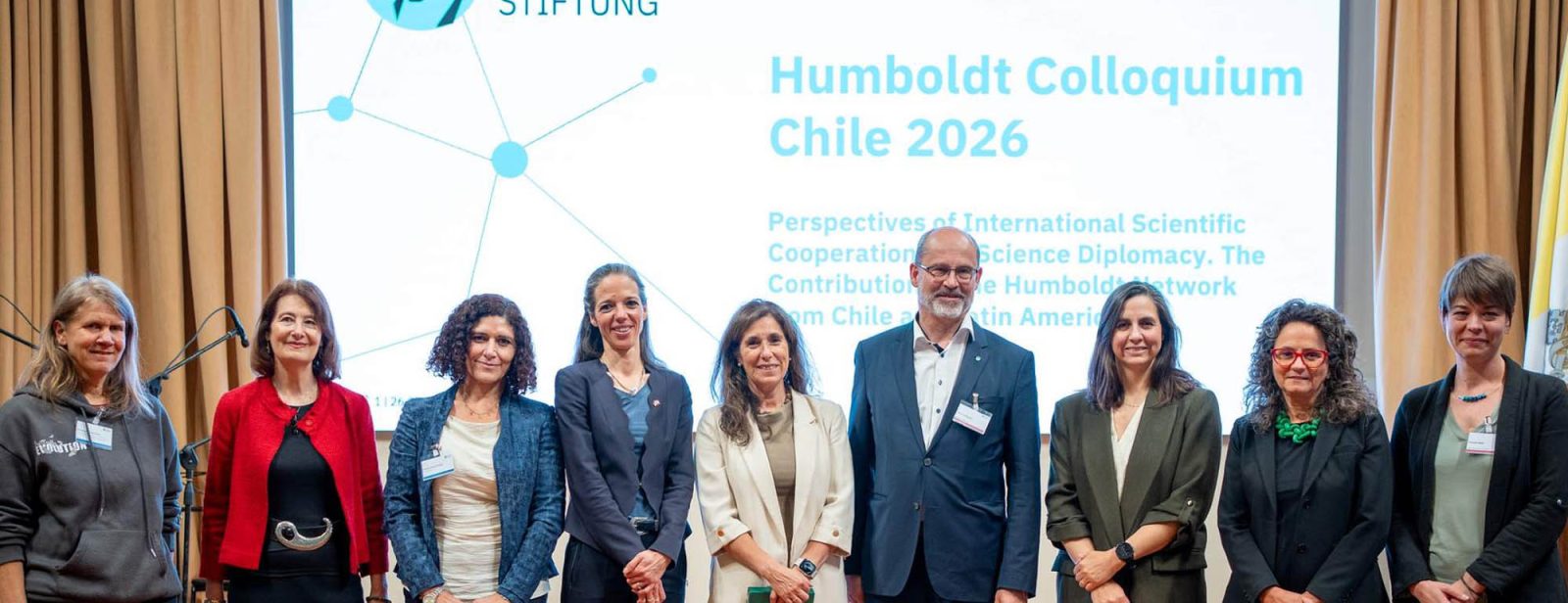 Miembros de la red Humboldt en el Coloquio 2026 en Chile, promoviendo la colaboración científica.